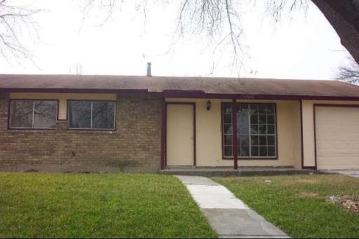 2nd image of 2923 DASA LEO DR