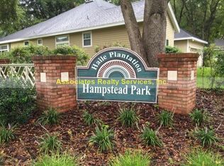 9722 SW 35th Ln, Gainesville, FL 32608