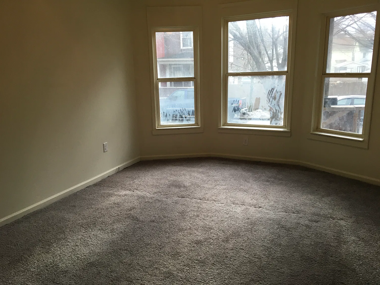 2 bed, 9999 sqft, $850 — Photo 4