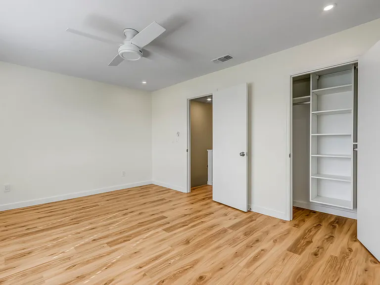 925 Tarpon Ave — Photo 25