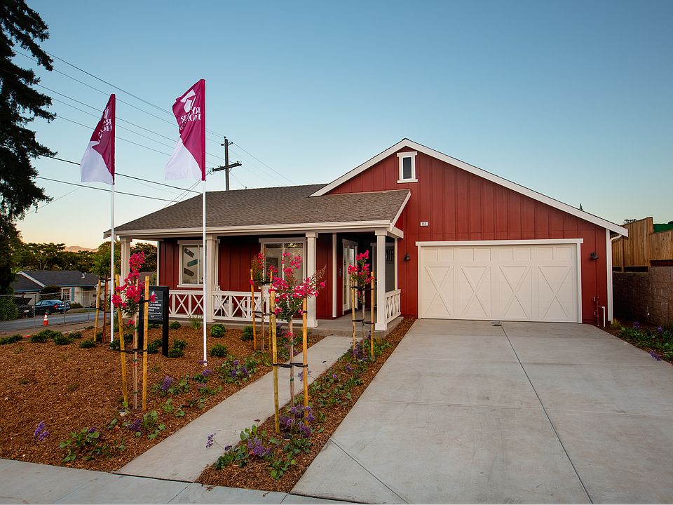 Modern Farmhouse Elevation