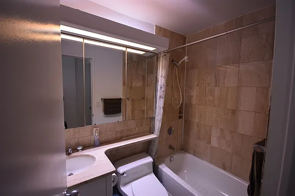 Rented by Luxury Habitat | media 6