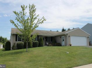 45 Edgemont Ln #L-0159, Newmanstown, PA 17073