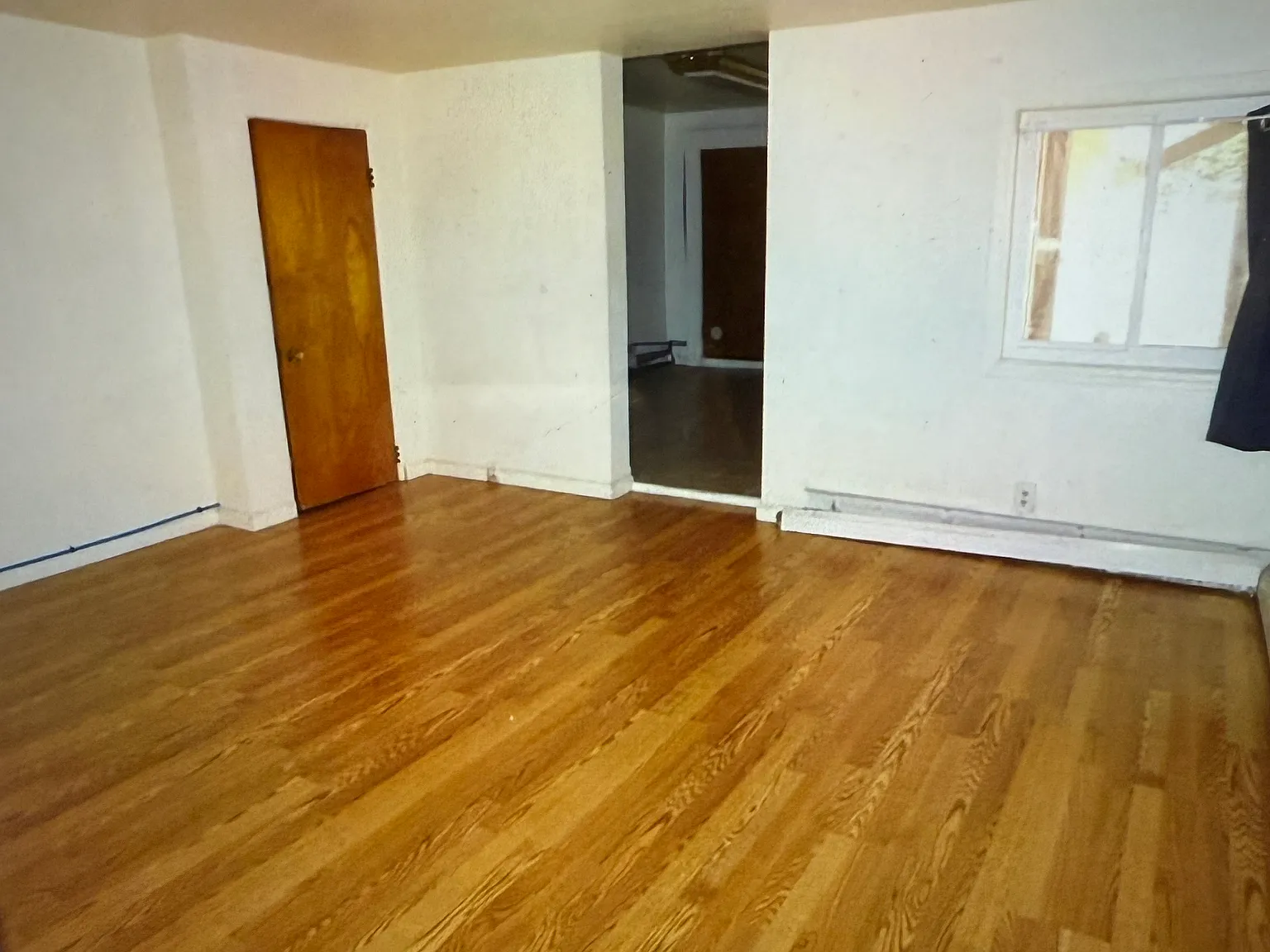3 bed, 1294 sqft, $1,800 — Photo 4