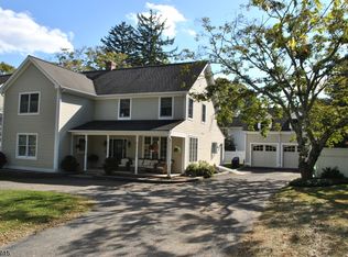 65 Dayton Cres, Bernardsville, NJ 07924