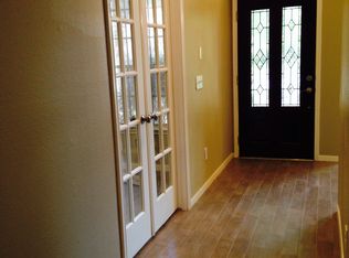 94 N Hollylaurel Cir, Spring, TX 77382