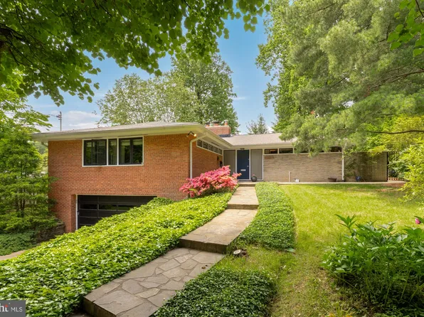 6804 Granby St, Bethesda, MD 20817