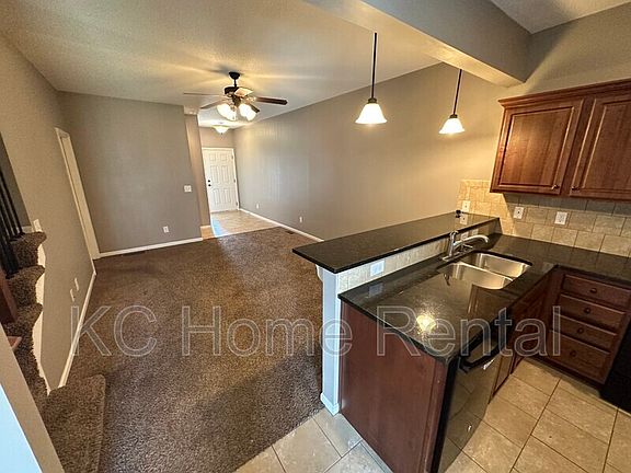 4th image of 12742 New Jersey Ct