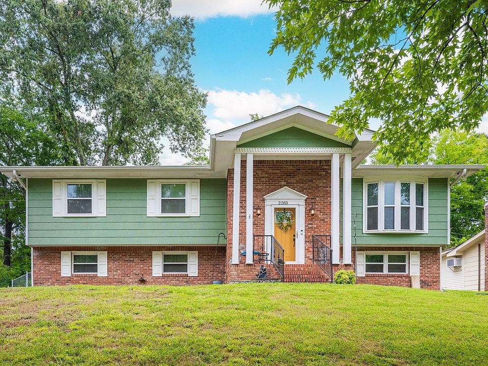 1st image of 2283 Edgmon Forest Ln