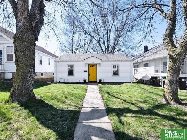 4621 Larimore Ave, Omaha, NE 68104