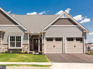 361 Autumn Harvest Ln #2, Lititz, PA 17543