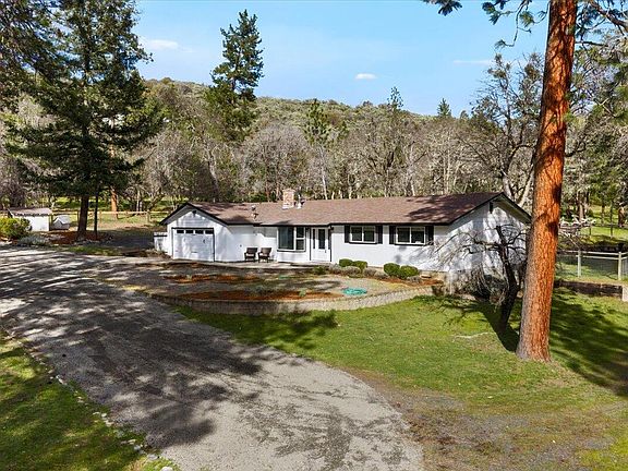 2nd image of 324 China Gulch Rd