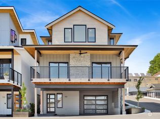 108 Riverwalk Dr, Lynden, WA