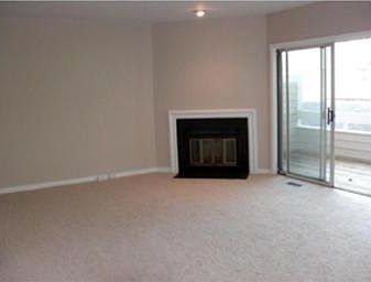 4th image of 9803 Lake Shore Dr