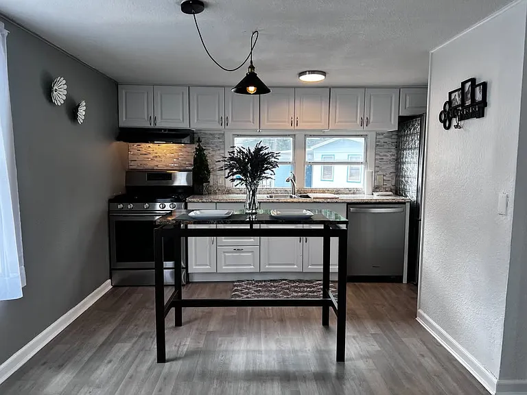 5102 Galley Rd #452 — Photo 11