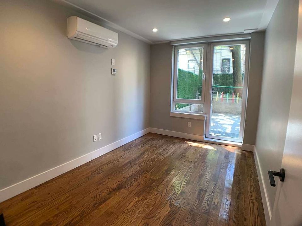 1st image of 50 E 21st St #1B