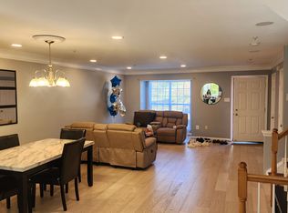 1829 Staley Manor Dr, Silver Spring, MD 20904