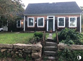 12 Pine Island Rd, Mattapoisett, MA 02739