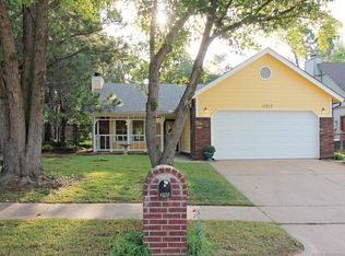 11213 S Nandina Ave, Jenks, OK 74037