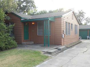 5985 Martin St, Groves, TX 77619