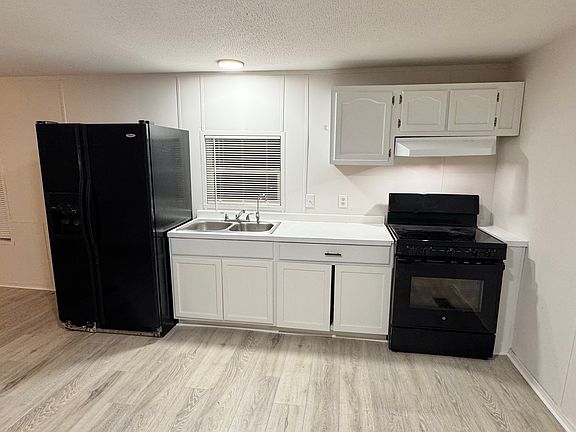 2nd image of 1020 Red Cloud Dr