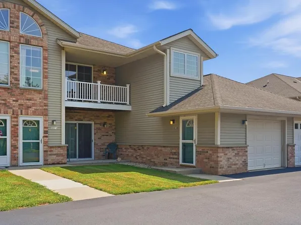 702 Shepherds DRIVE #8, West Bend, WI 53090