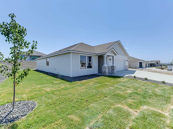 4th image of 10402 Silverbright Dr