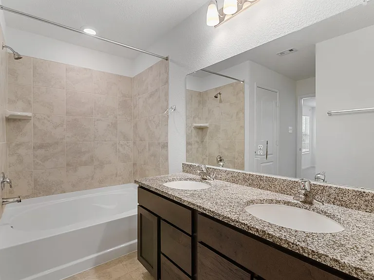 647 Ash Mill Dr — Photo 20