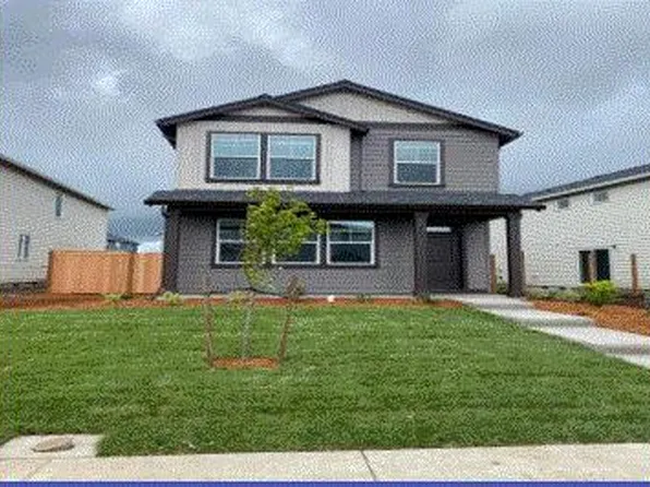 555 Stoller St, Woodburn, OR