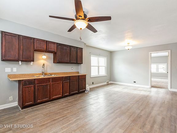 5th image of 1305 Ashland Ave W