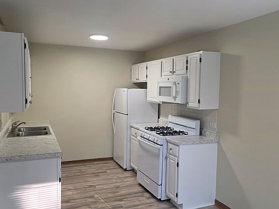 5th image of 620 Mallard Ct APT D1