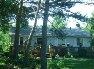 2400 Savage Dr, Lapeer, MI 48446