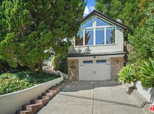 4195 Crisp Canyon Rd, Sherman Oaks, CA 91403