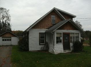 132 W Hill Rd, Elmira, NY 14903