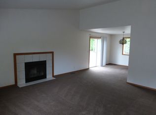 2379 Benson Ln, Eugene, OR 97408