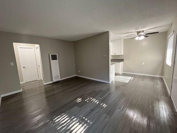 4th image of 1604 N Henderson Ave #4