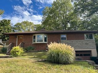 5258 Shepherd Rd, Cincinnati, OH 45223