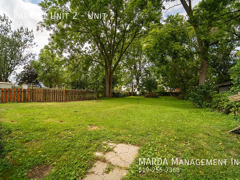 215 Park St #2 — Photo 19