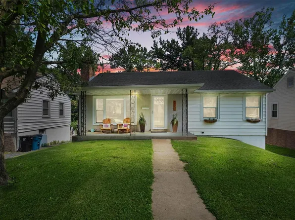7129 Circleview Dr, Saint Louis, MO 63123