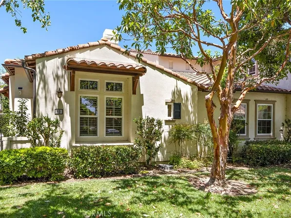 89 Passage, Irvine, CA 92603