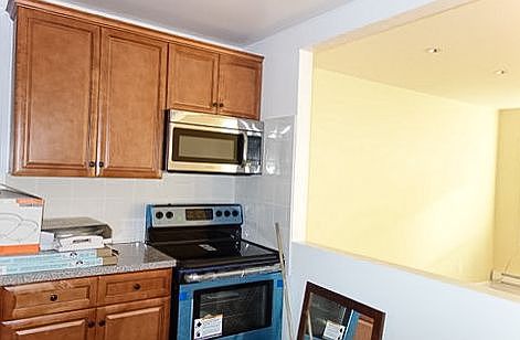 5th image of 3204 Hull Ave APT 1
