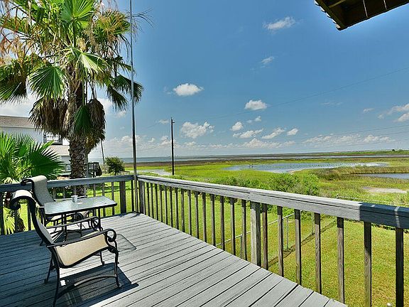 2nd image of 3937 San Jacinto Dr