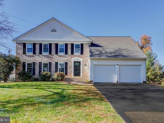 12404 Willow Green Ct, Rockville, MD 20854