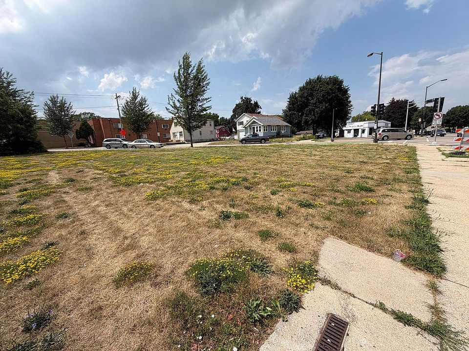 2nd image of 9201 W NATIONAL AVENUE
