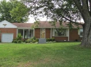 207 Tyree Springs Rd, White House, TN 37188