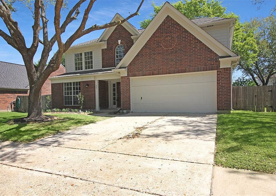 1st image of 4007 Beechwood Dr