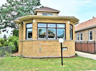 417 E 88th St, Chicago, IL 60619