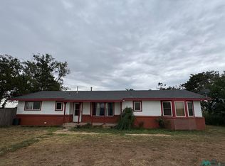 790 State Highway 84 St, Farwell, TX 79325