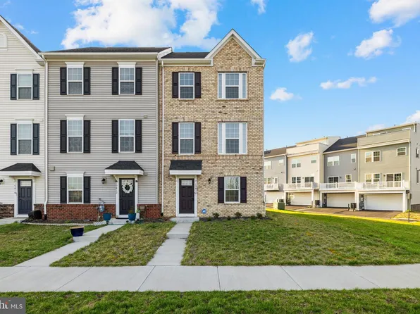 19410 Paiute Ter, Leesburg, VA 20175