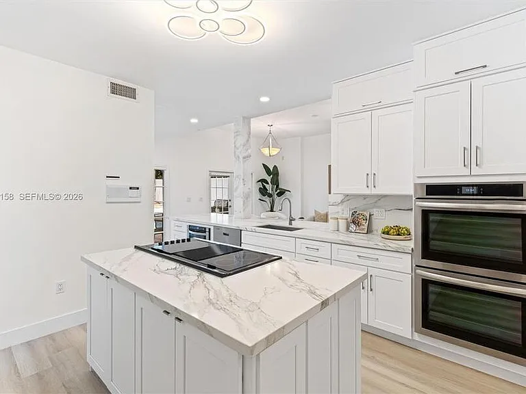 145 W Sunrise Ave — Photo 13